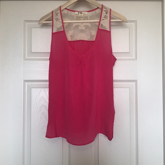 ⭐️❤️ Forever 21 Silk-Blend Tank ❤️⭐️ - Picture 2 of 2